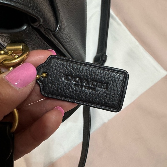 Coach Cassie black, gold hardware - Picture 8 of 10